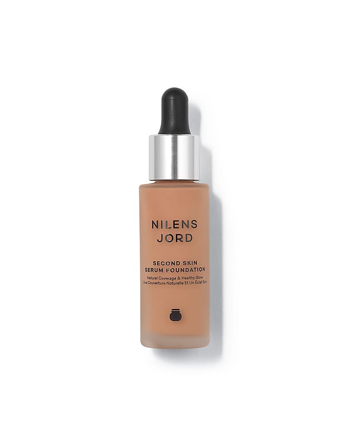 Nilens Jord Second Skin Serum Foundation 569 Caramel