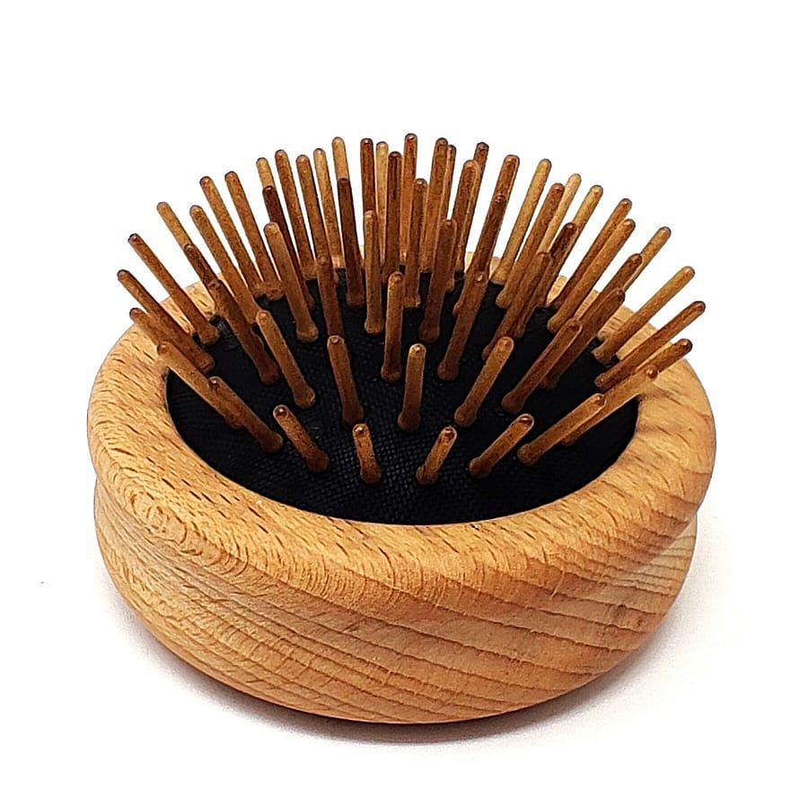 SÆBEVÆRKSTEDET Foldudbørste til Tasken Træfarvet