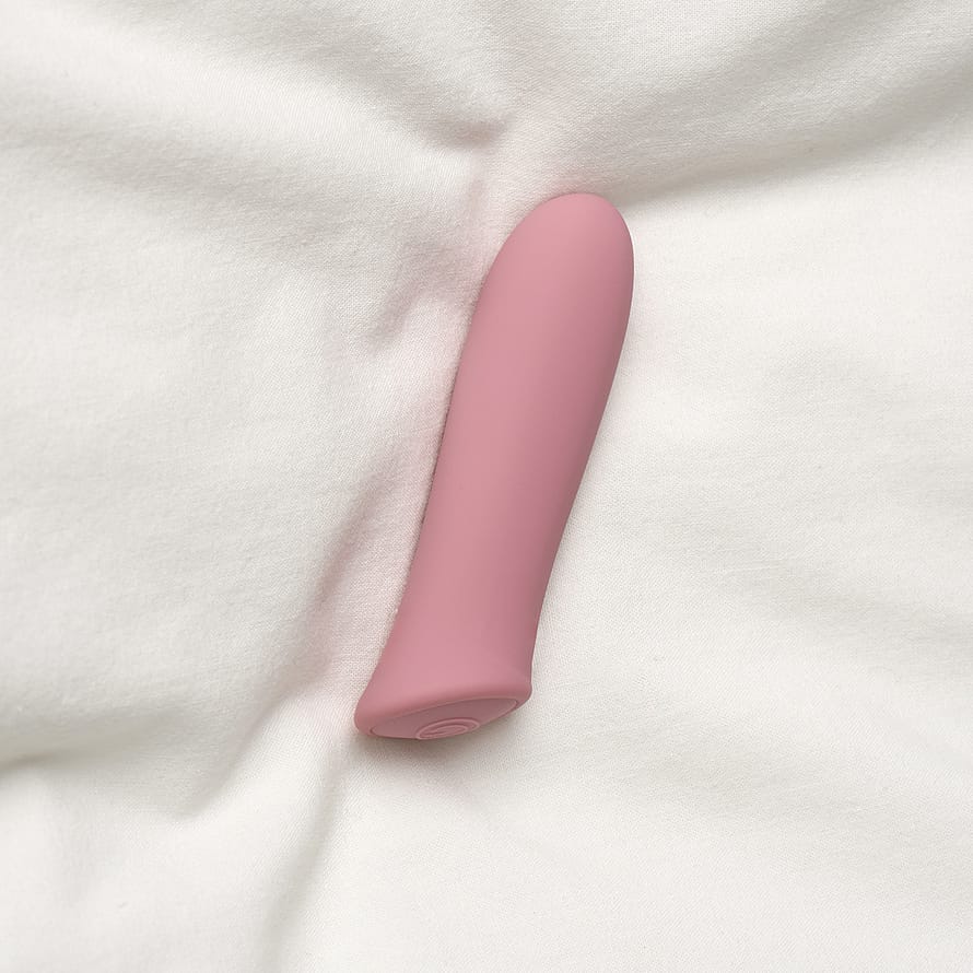 Amaysin Powerful Rechargeable Clitoral Mini Vibrator