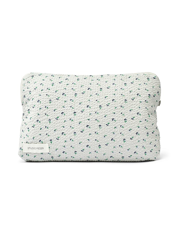 Studio Feder Celia Toiletry Bag Seersucker Cloudy Day