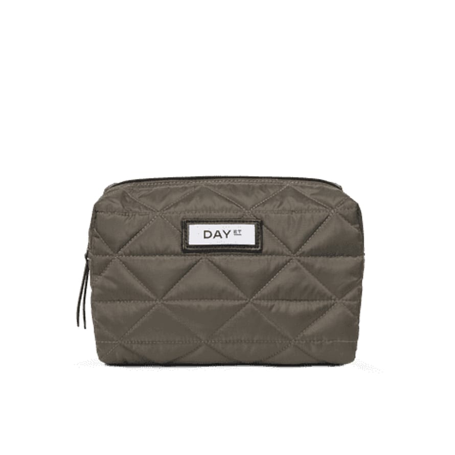 DAY ET Gweneth RE-Q Tune Beauty 10918 Major Brown