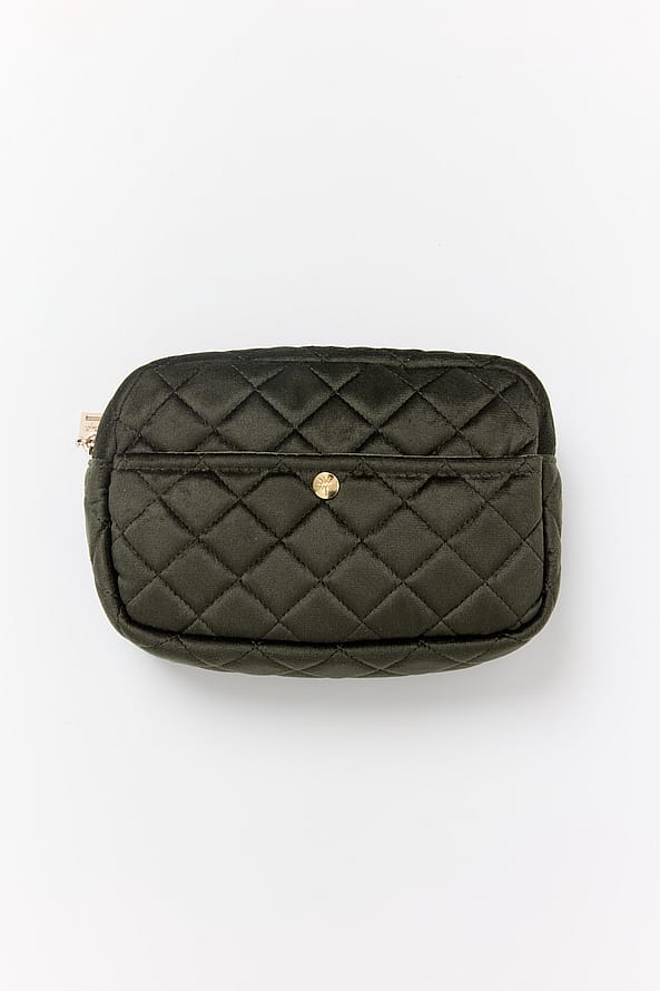 Fan Palm Beauty Bag Palm Green Medium