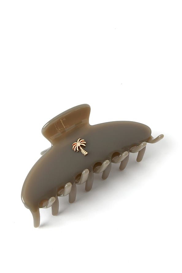 Fan Palm Hair clips Oyster