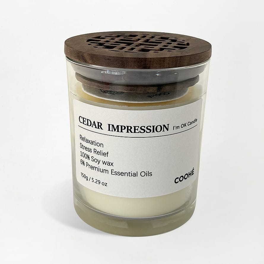 COOHÉ I'M OK Soy Wax Aroma Candle Cedar impression 150 g