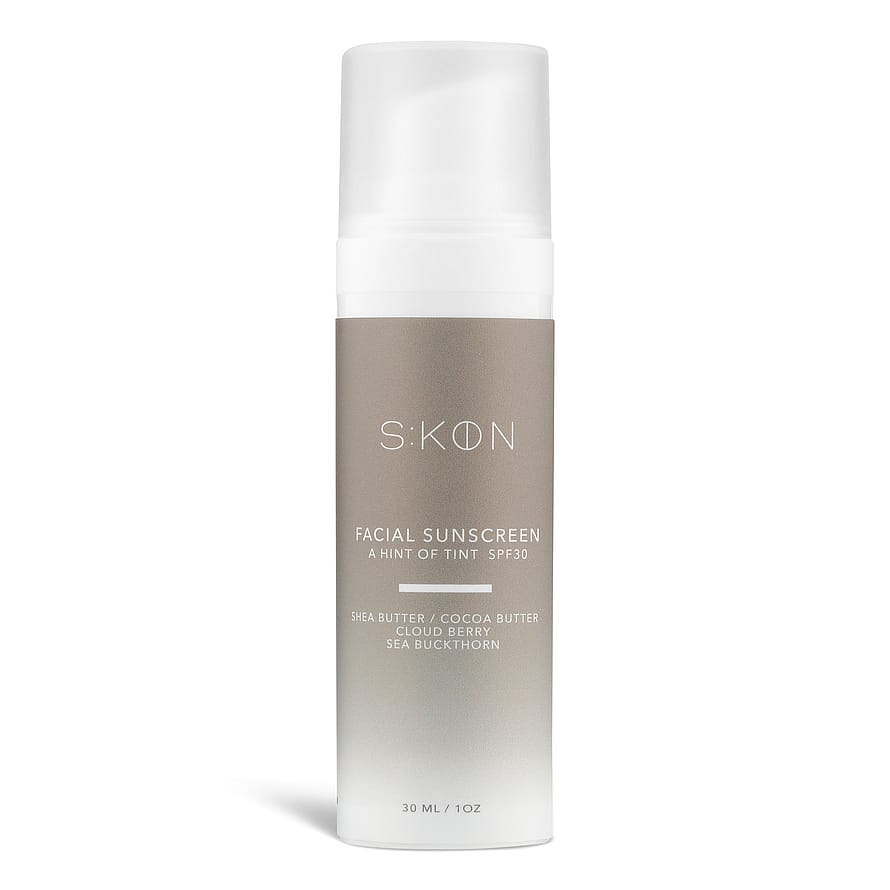 Skøn Skincare A Tint Of Tint SPF30 3 i 1 produkt Farvet Dagcreme 30 ml