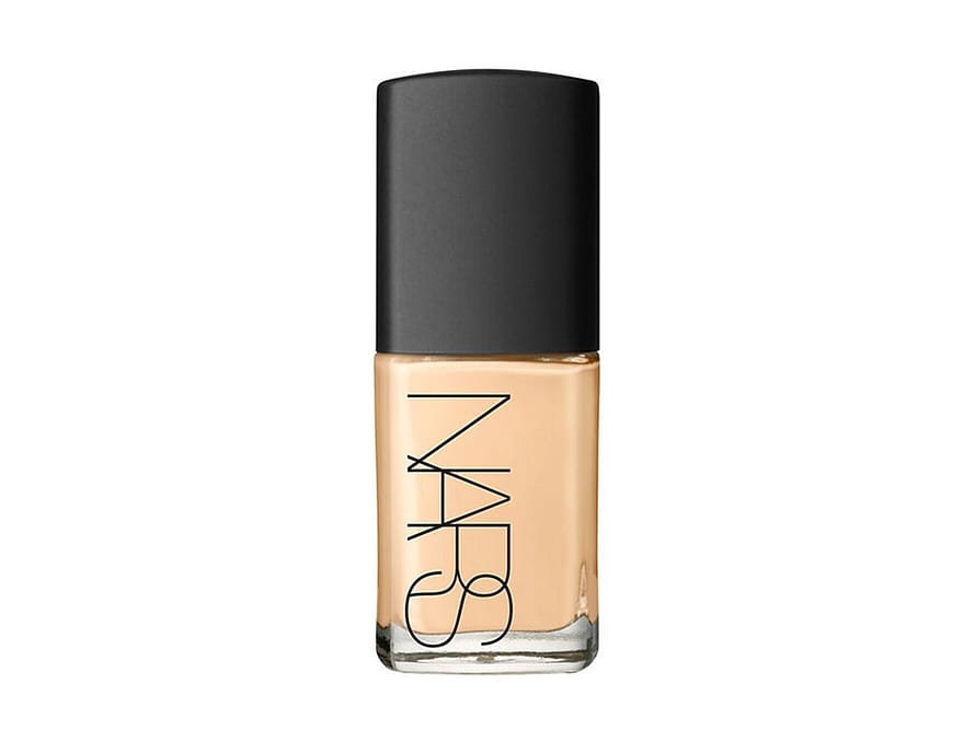 NARS Sheer Glow Foundation Salzburg