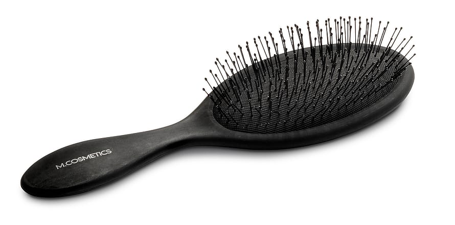 M.COSMETICS Classic Detangling Brush