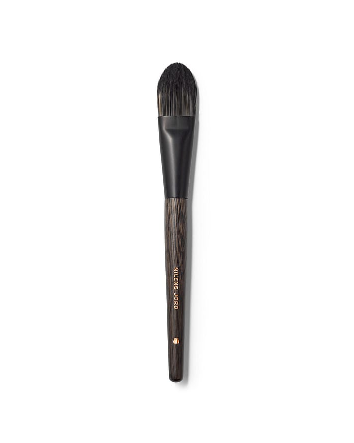 Nilens Jord Pure Collection Foundation And Concealer Brush 183