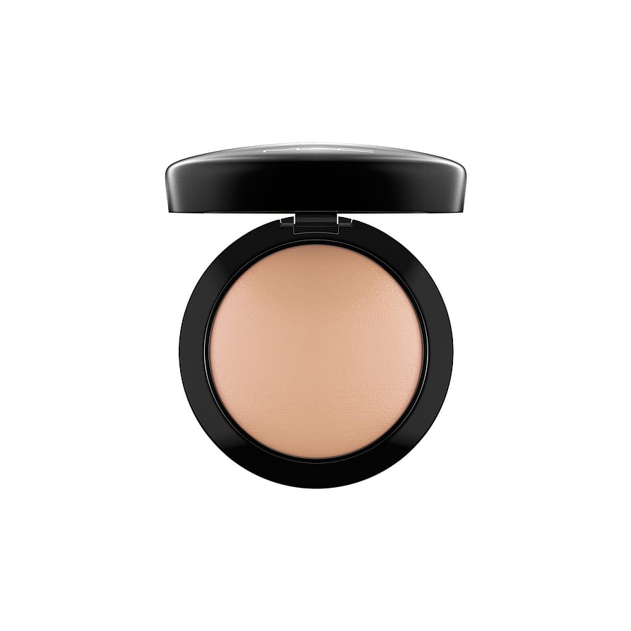 MAC Mineralize Skinfinish/ Natural Medium Dark