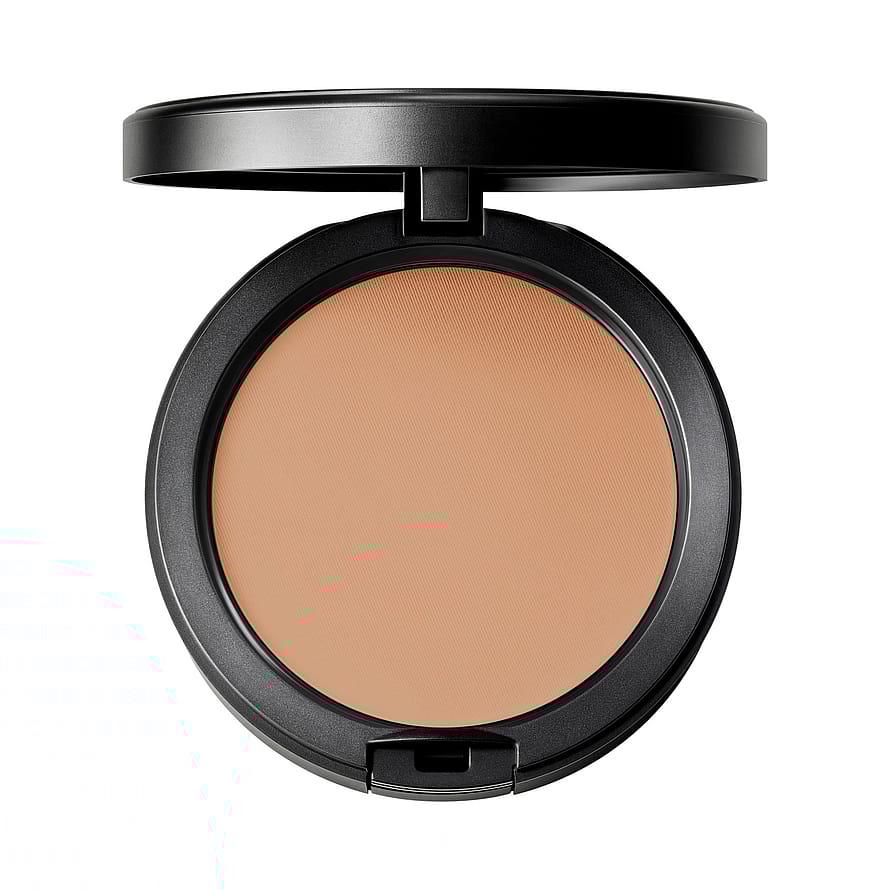 MAC Studio Fix Plus Powder Foundation NW18