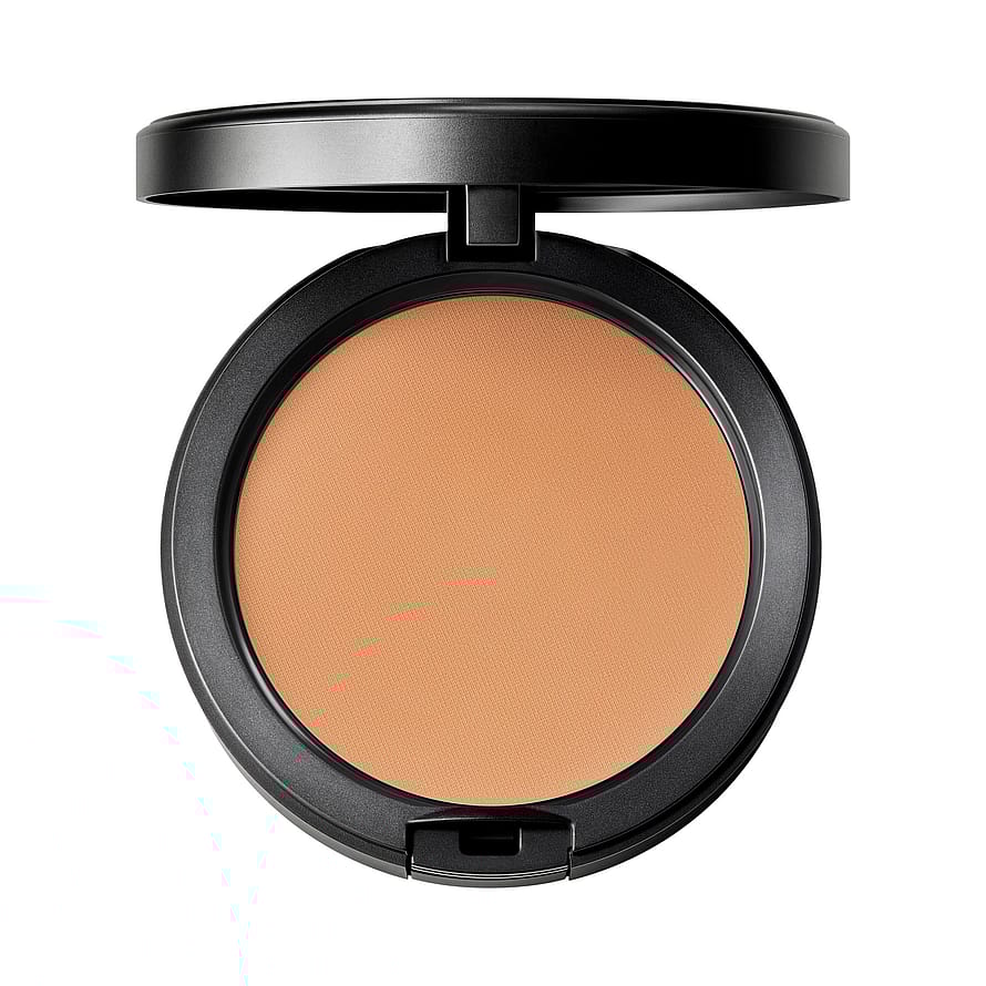 MAC Studio Fix Plus Powder Foundation C5