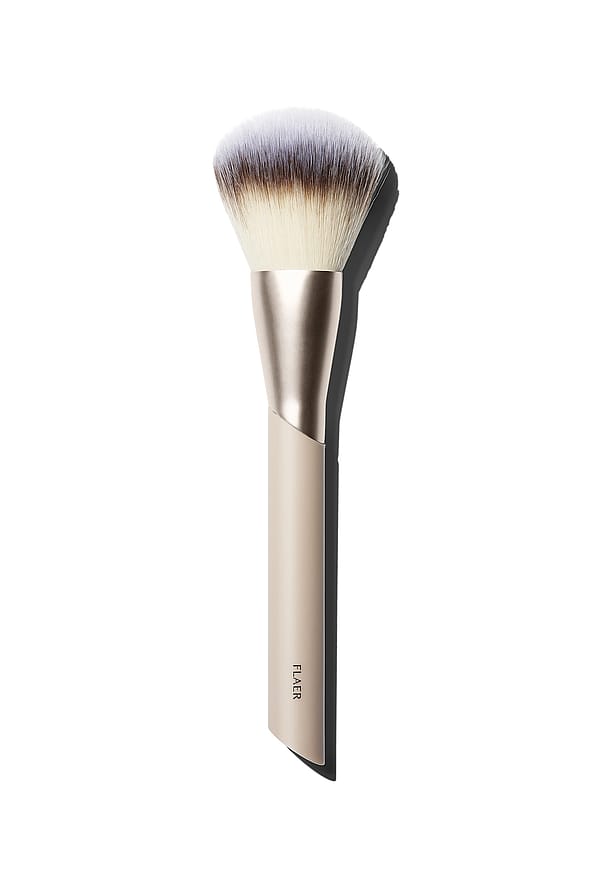 FLAER 102 All Over Face Powder Brush