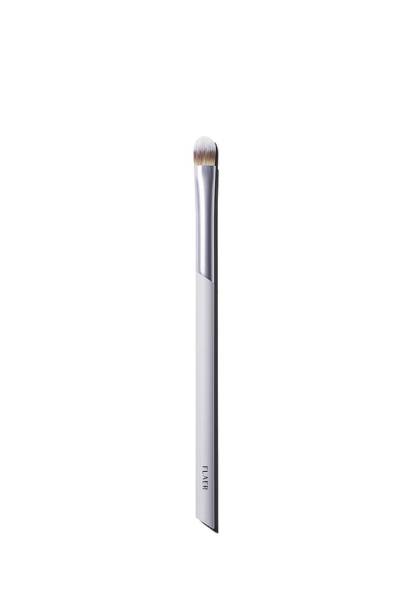 FLAER 401 Flat Eyeshadow Brush