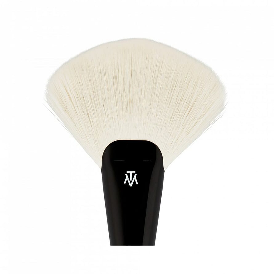MAKETHEMAKE Bronzer Brush