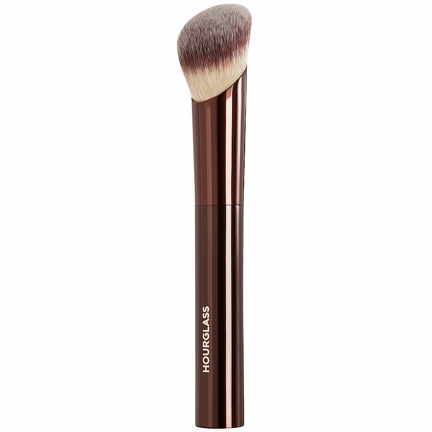 Hourglass Ambient Soft Glow Foundation Brush