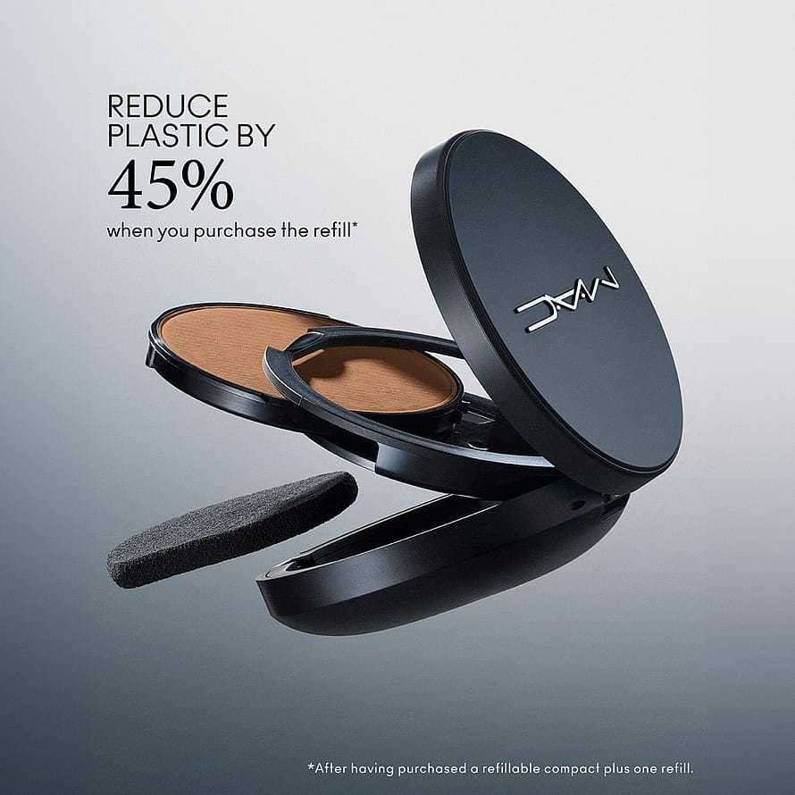 MAC Studio Fix Powder Plus Foundation Refill NC42