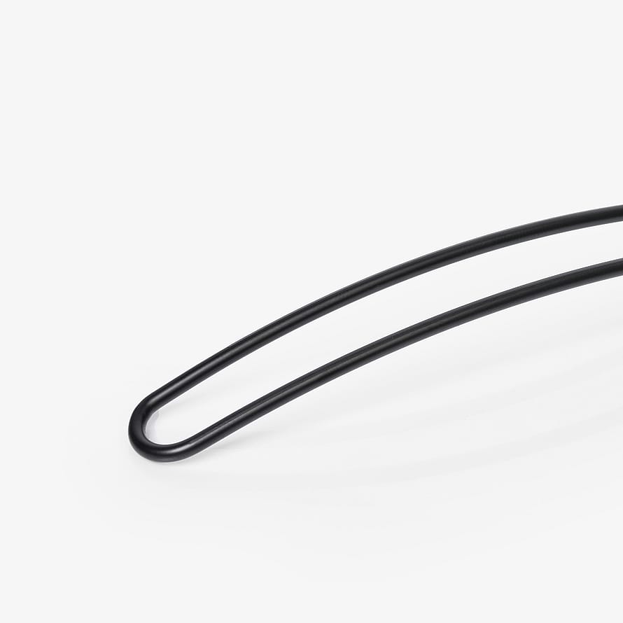 Corinne Hairpin Plain Black Matte