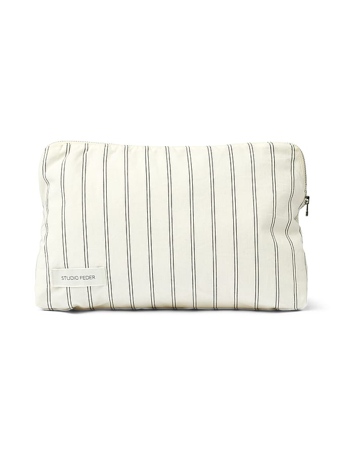 Studio Feder Celia Toiletry Bag River