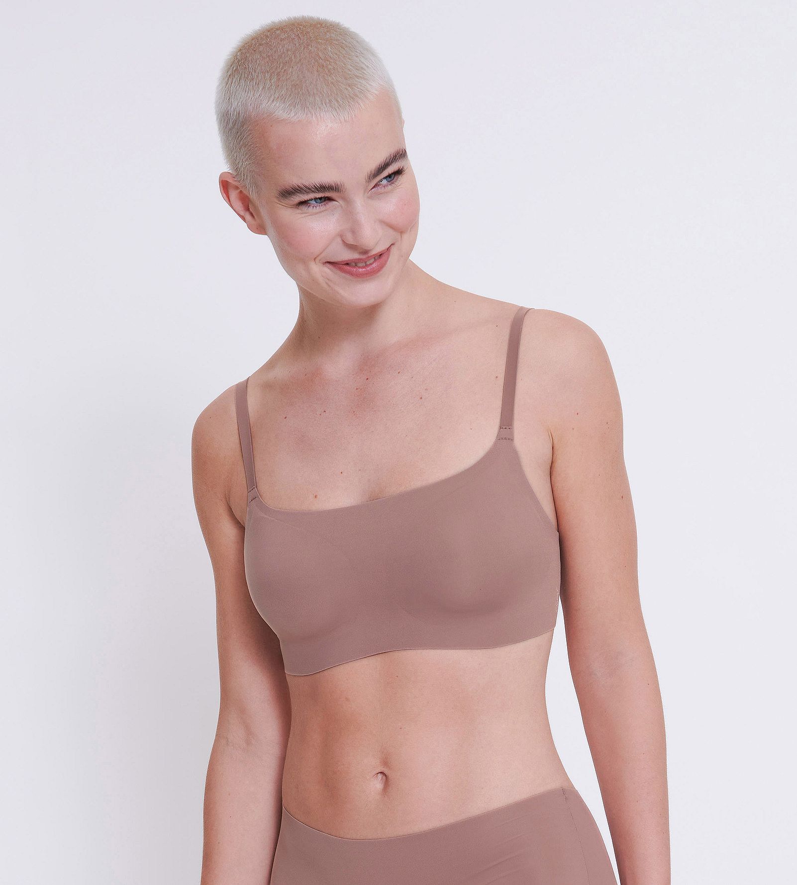 Calvin Klein Underwear Invisibles Lift Bra