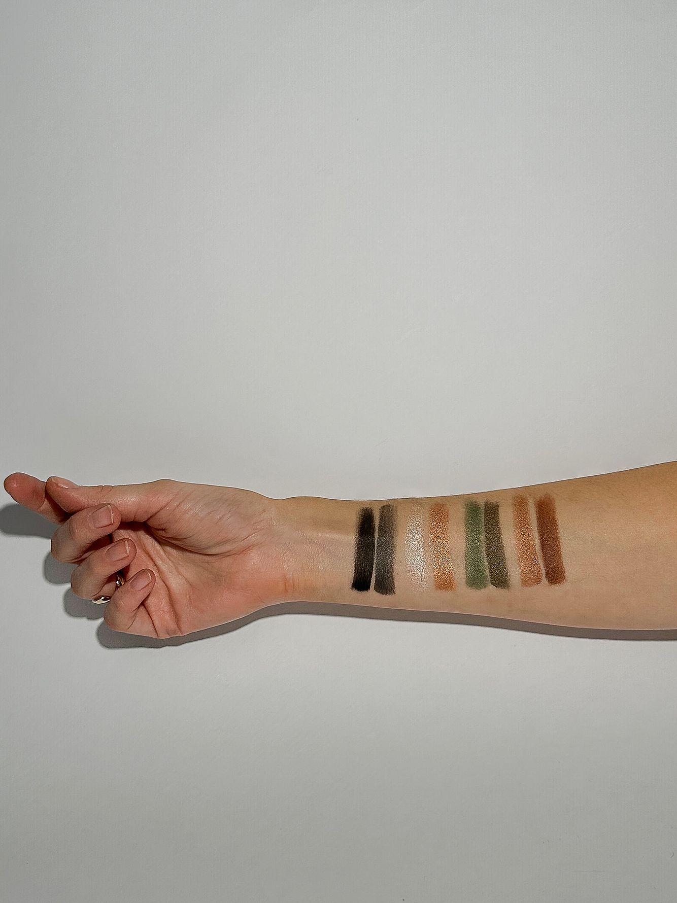 Køb Natural Mineral Eyeshadow Duo Brown Orb fra MIILD Matas