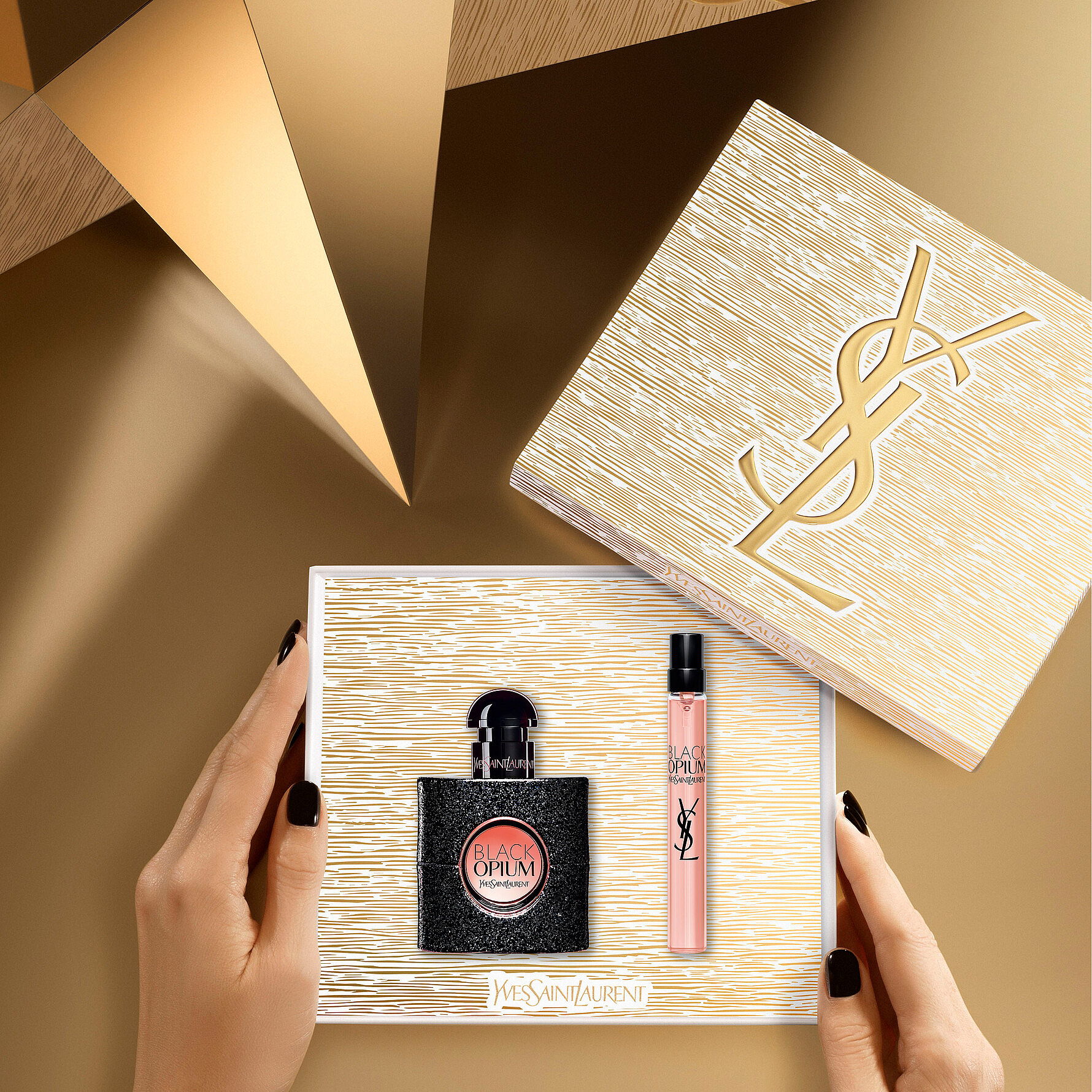 Black Opium EdP 30 ml Gift Box