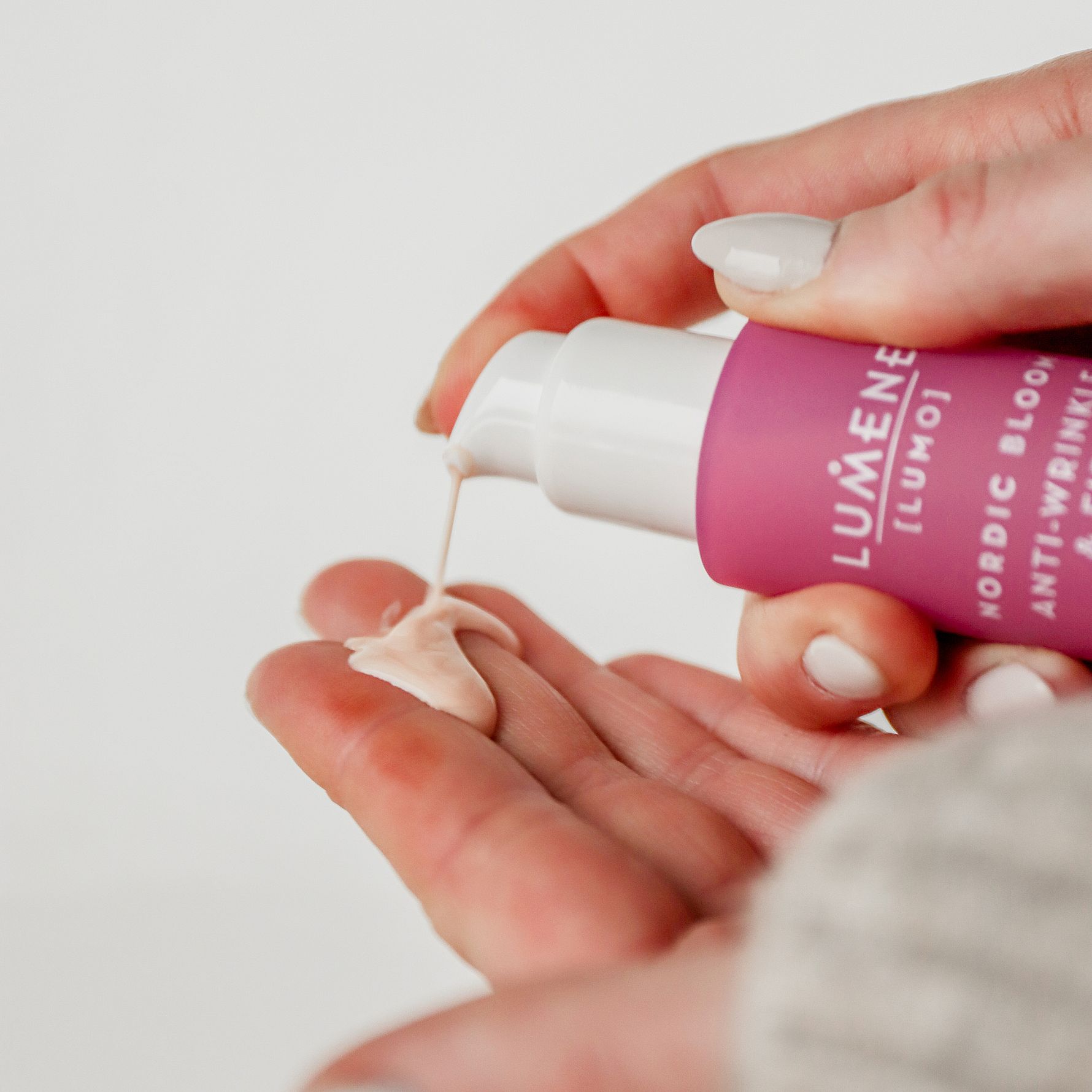 Nordic Bloom Anti-Wrinkle & Firm Moisturizing V-Shape Serum