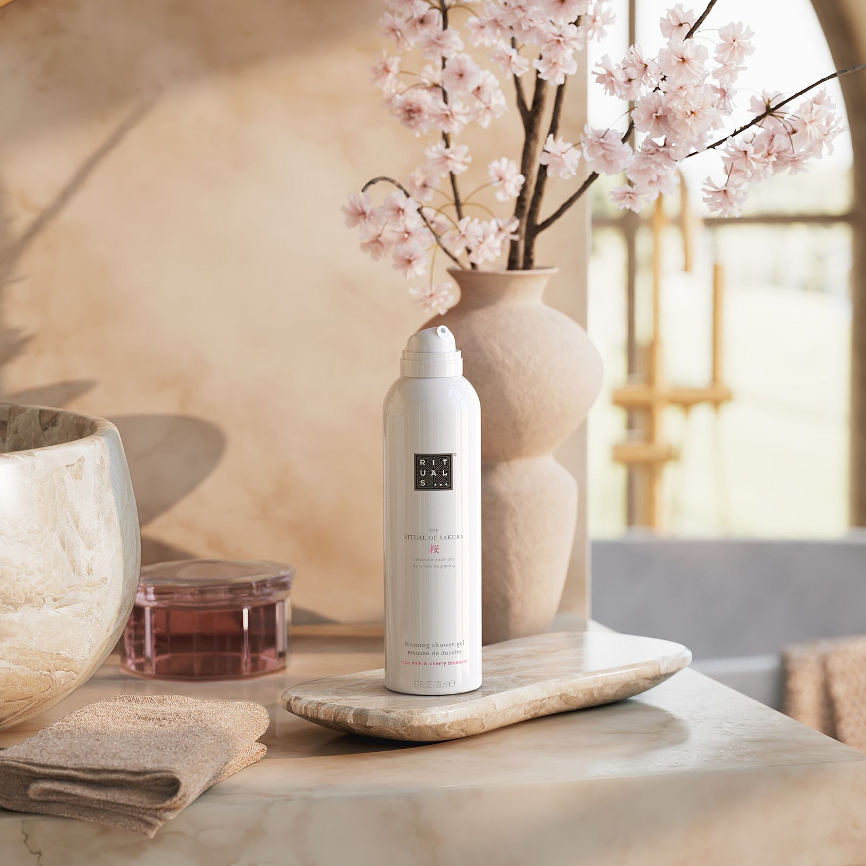 The Ritual Of Sakura Foaming Shower Gel