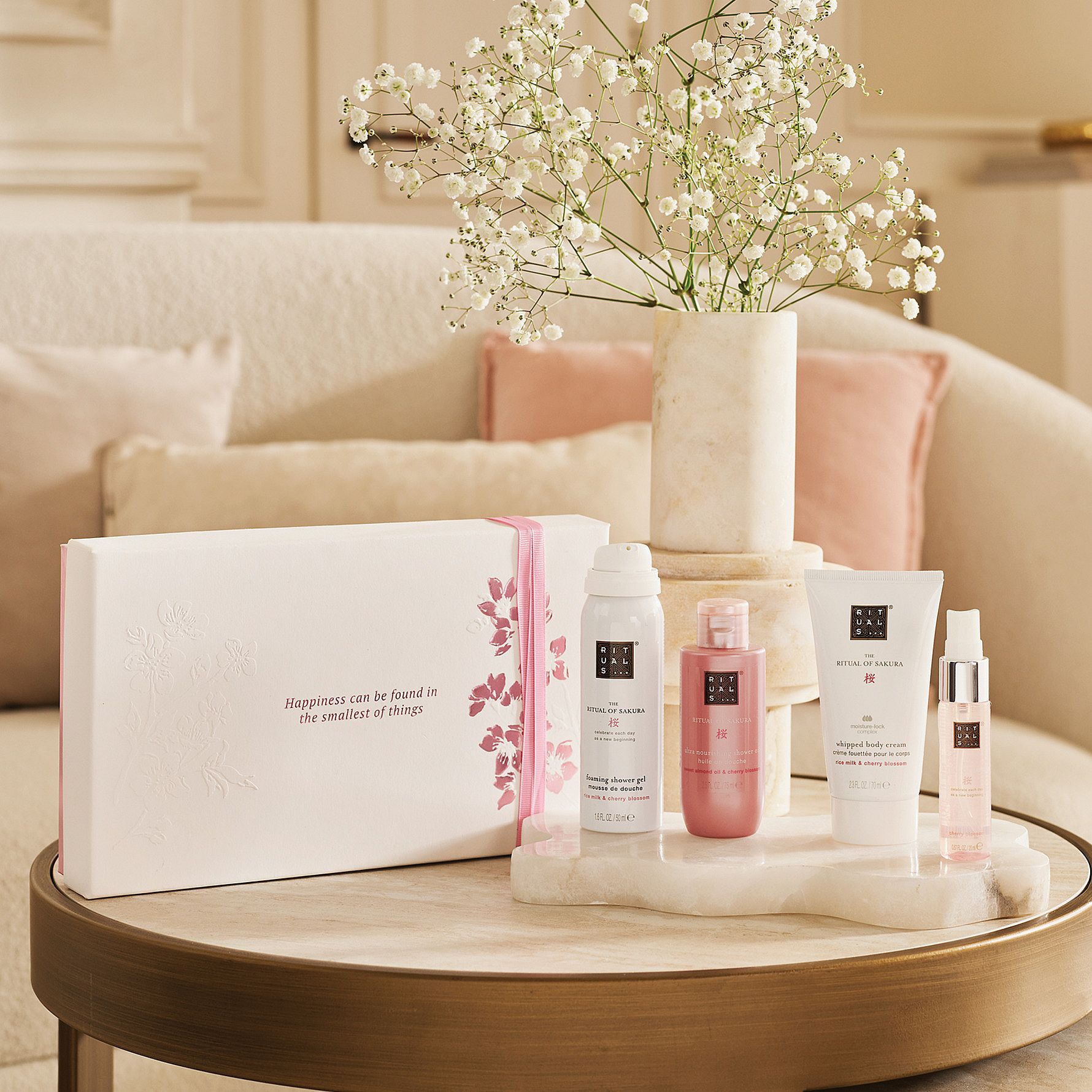 The Ritual of Sakura - Small Gift Set 2025