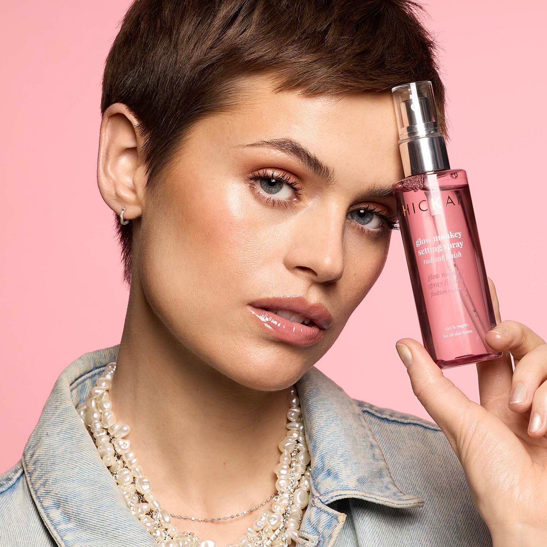 Glow Monkey Setting Spray Radiant Finish