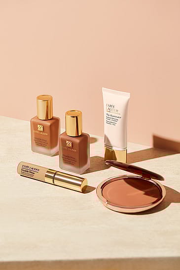 Estée Lauder Double Wear Stay-In-Place Foundation SPF 10 2N2 Buff