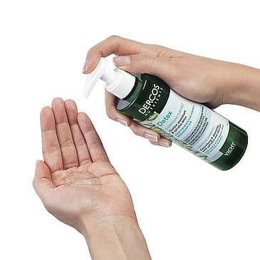 Vichy Dercos Nutrients Detox Shampoo til Fedtet Hår Og Hovedbund 250 ml