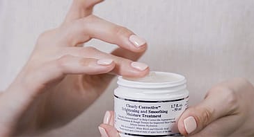 Kiehl’s Clearly Corrective Brightening & Smoothing Moisture Treatment 50 ml
