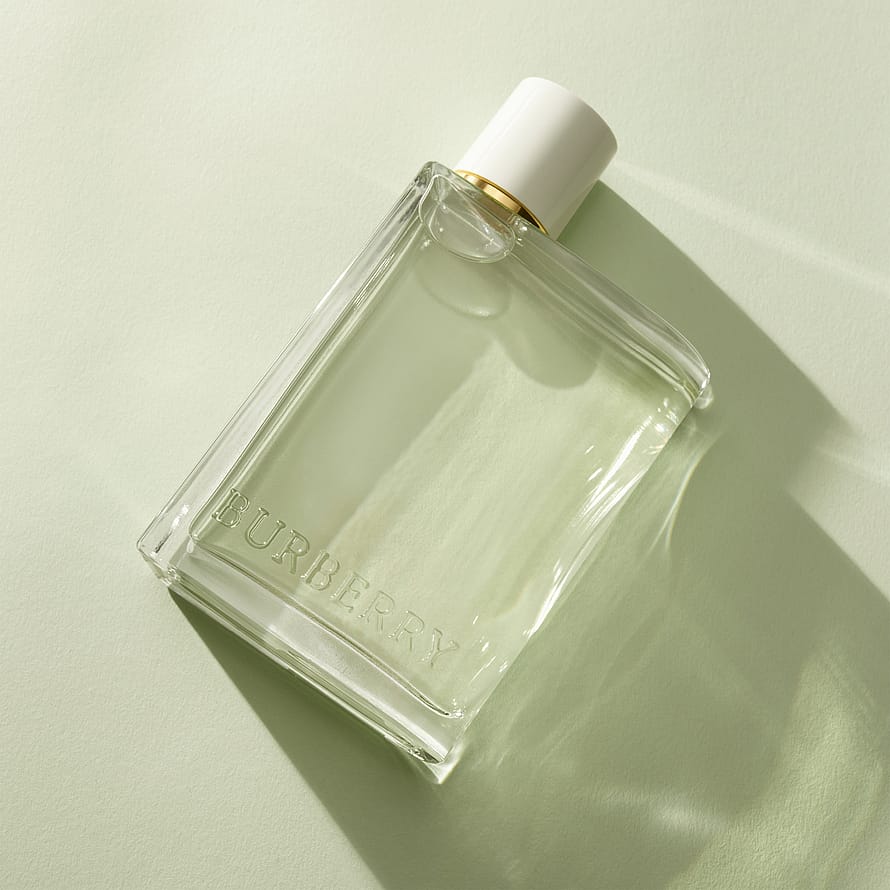 Køb Her Eau de Toilette 50 ml fra Burberry - Matas