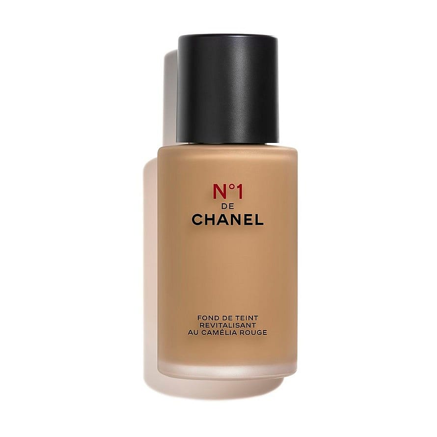 Chanel N°1 DE CHANEL REVITALIZING FOUNDATION Illuminates - Hydrates - Protects