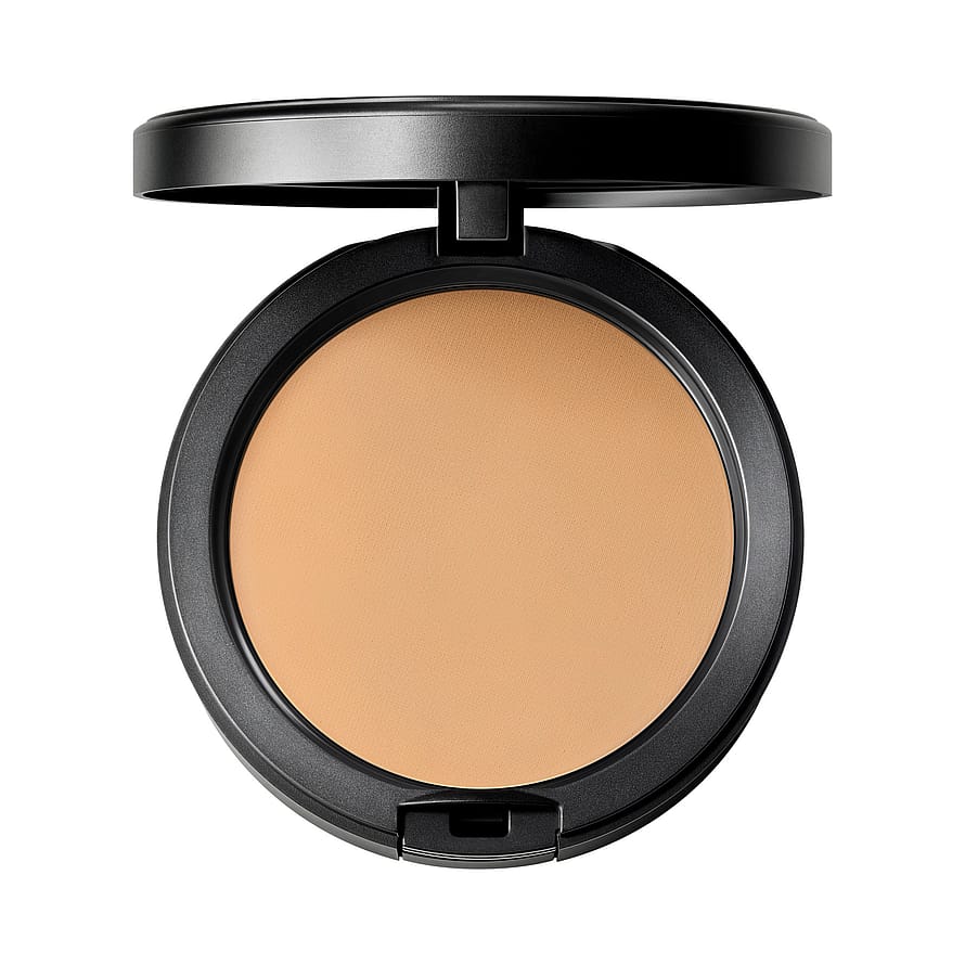 Studio Fix Plus Powder Foundation NC20